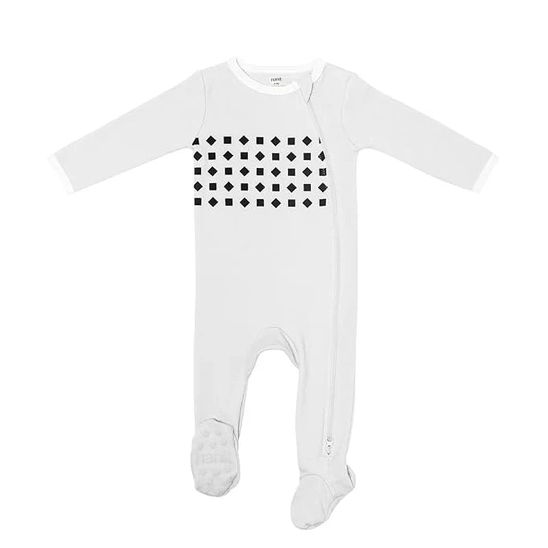 Nanit Home & Travel Bundle 2 with baby monitor, camera, and accessories for home and travel use.